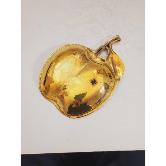 Vintage 1950s / BRASS SOAP DISH / Solid Brass Soap Holder Soap Dispenser Vintage - Picture 6 of 10